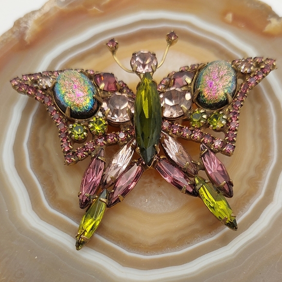 Vintage Butterfly Brooch Mid Century Multicolor Glass Crystals - Picture 16 of 16